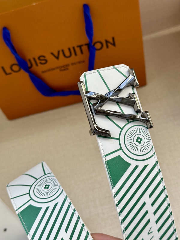 激安ルイヴィトンベルト側面デザイン